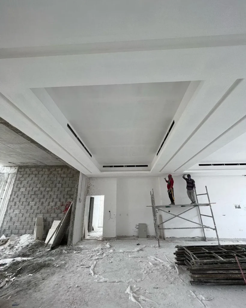 صيانة الأسقف والجدران القديمة الأحساء