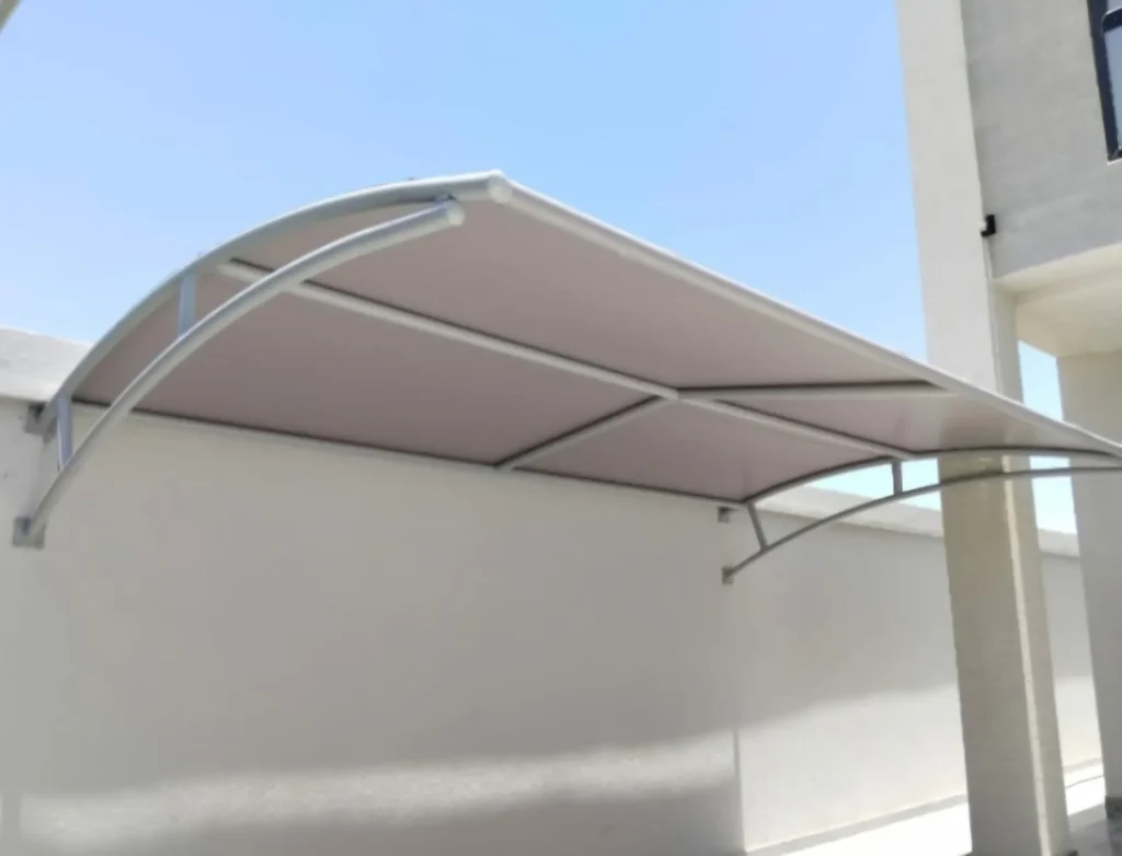 مظلات حديد في الخبر