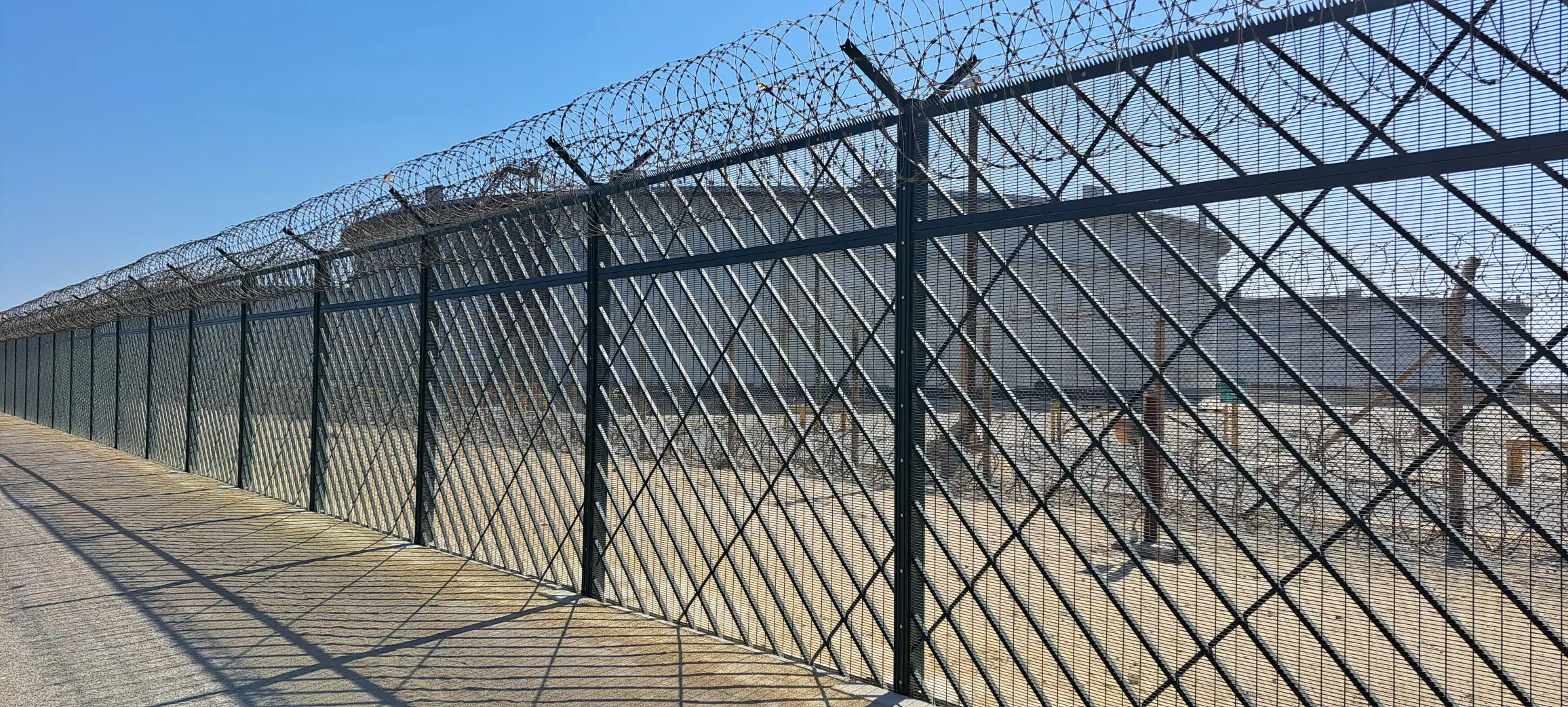 تركيب شبوك عالية الثبات الجبيل البلد